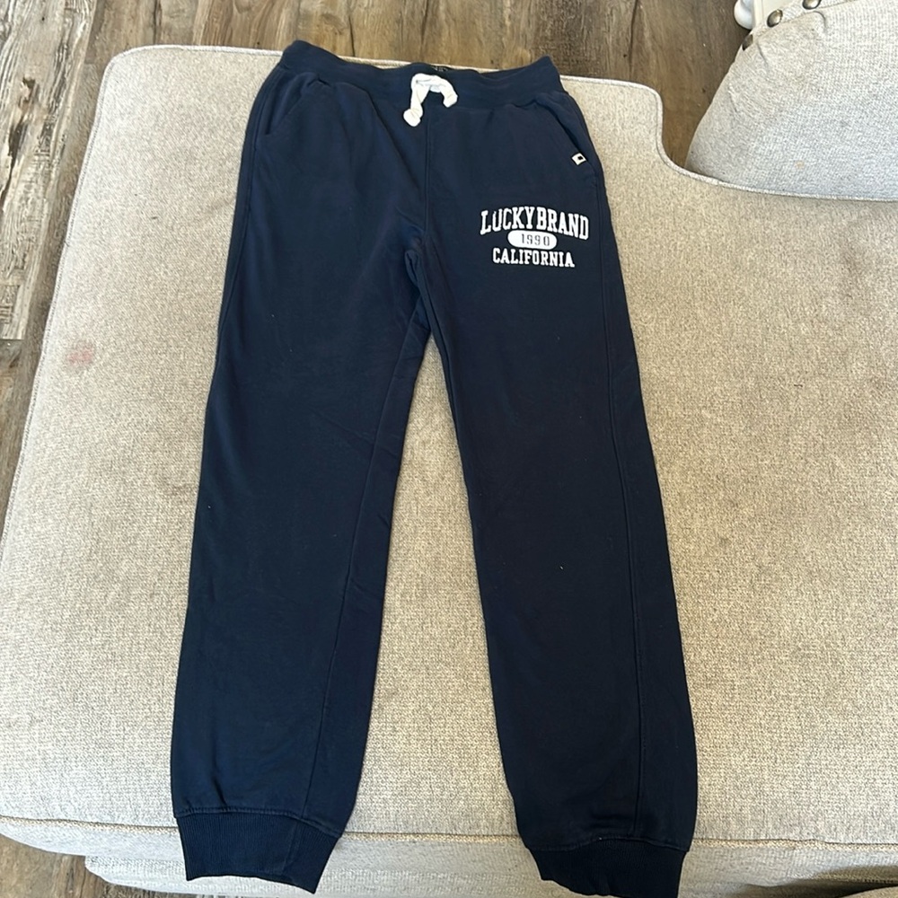 Boys, lucky brand medium